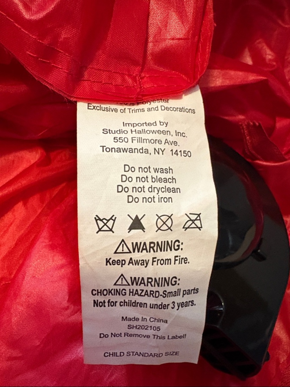 Red Among Us Sus Imposter Crewmate Kid Costume Inflatable Bodysuit - Picture 4 of 6